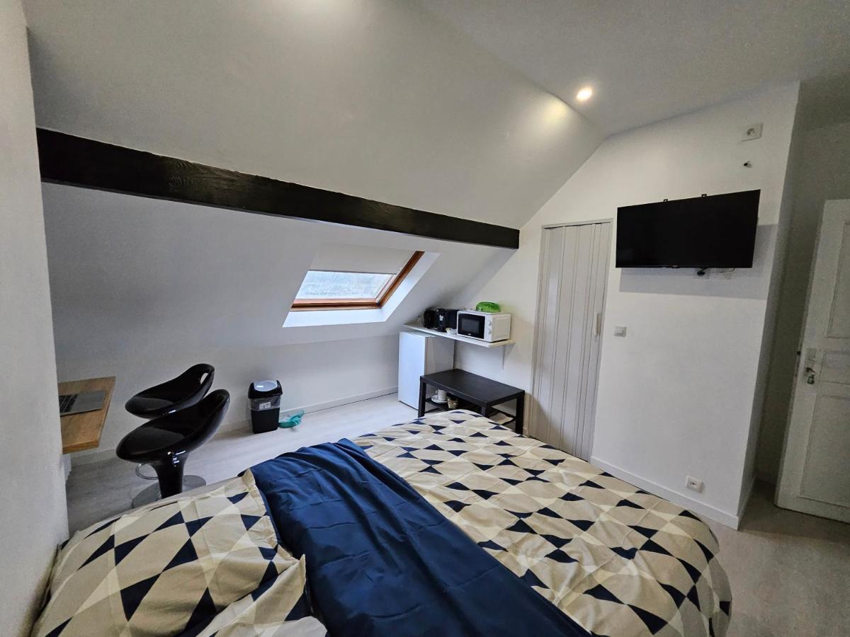 Agreable Studio De 16M2 Sans Kitchenette Neuilly-sur-Marne Extérieur photo