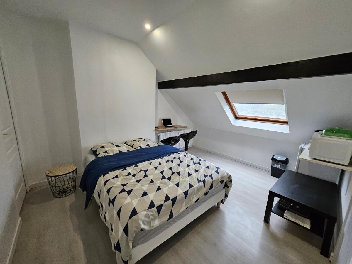 Agreable Studio De 16M2 Sans Kitchenette Neuilly-sur-Marne Extérieur photo
